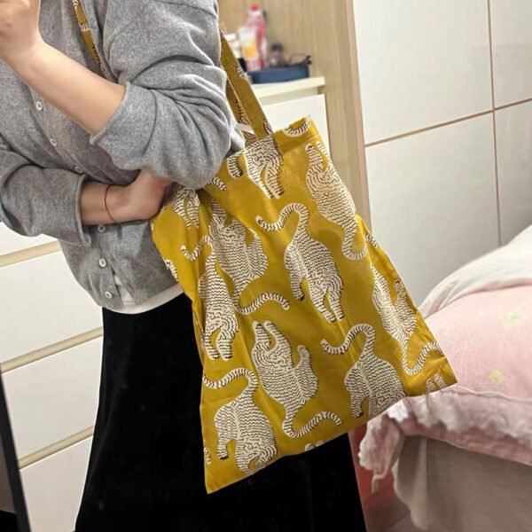 Encounter New Spring Collection Eco-Friendly Korean Style Simple Cloth Bag – Indian Traditional Batik Cotton Shoulder Bag