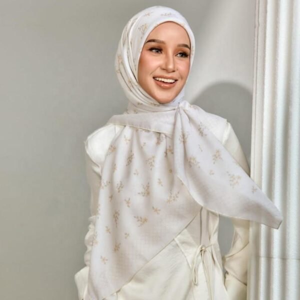 Custom Plaid Dot Cotton Voile Hijab Bawal Scarf Eco-Friendly Breathable All Seasons Factory Direct