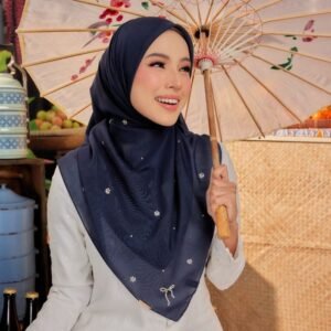 Custom Logo Premium Bawal Solid Color Satin Gauze Square Hijab Tudung Muslim Scarf Malaysia