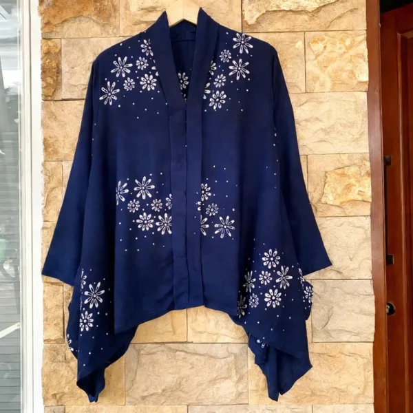 sg-11134201-820mq-mngk65aqwwsje7.webp PARIS KARTINI OCTOPUS BATIK BLOUSE TOP – Original Solo Batik Modern Kebaya Blouse